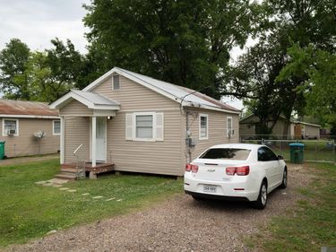 1216 N Willow Ave, Gonzales, LA 70737