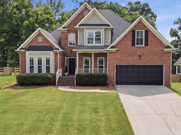 4605 Dartmoor Lane, Suwanee, GA 30024