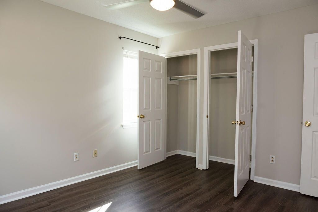 43 Woodleaf Court Photo 16