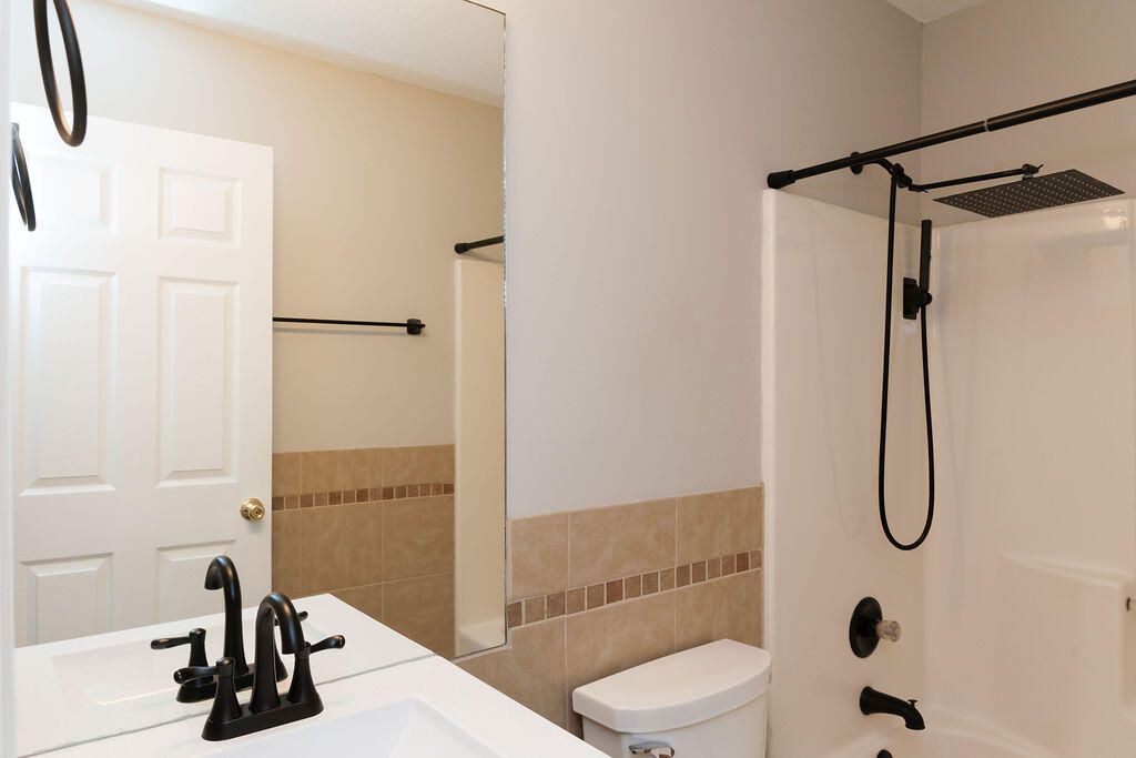 43 Woodleaf Court Photo 24