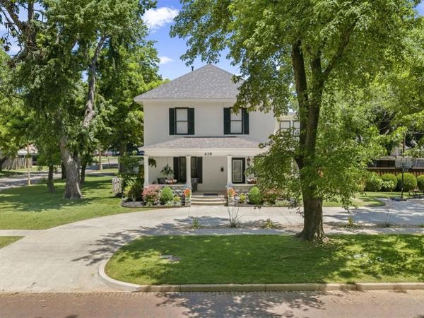 628 N Walnut Street, Pauls Valley, OK 73075