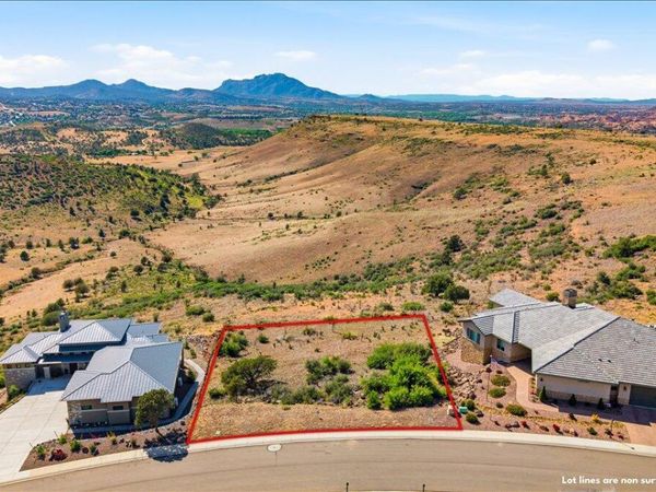 1070 DRY GULCH Drive, Unit 381, Prescott, AZ 86301