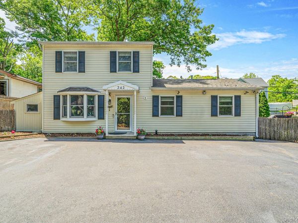 242 Lower Rocky Point Road , Sound Beach, NY 11789