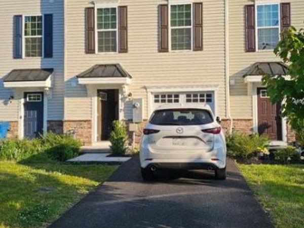 2055 RIVERS DRIVE, NEWARK, DE 19702