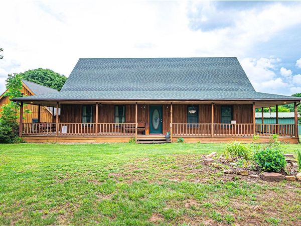 150 Mefford Lane , Belton, KY 42324