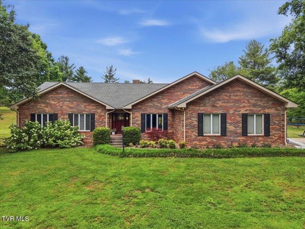 165 Fairway Drive, Greeneville, TN 37743