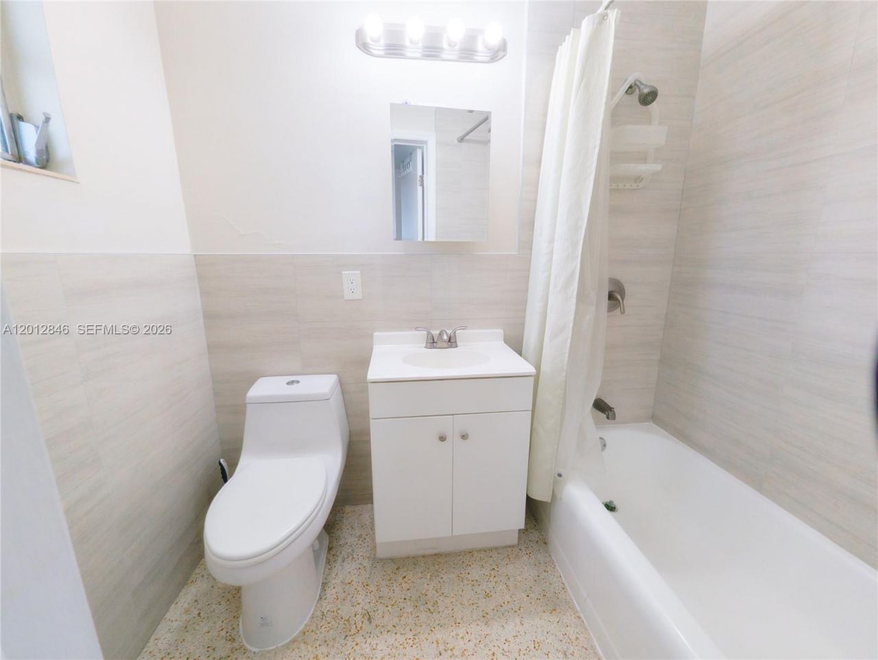 1220 SW 5th St, Unit 16, Miami, FL 33135 Photo