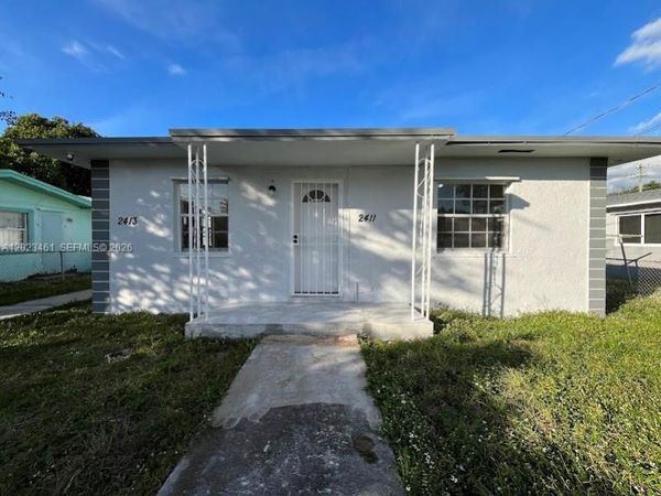 2411 NW 65th St , Miami, FL 33147