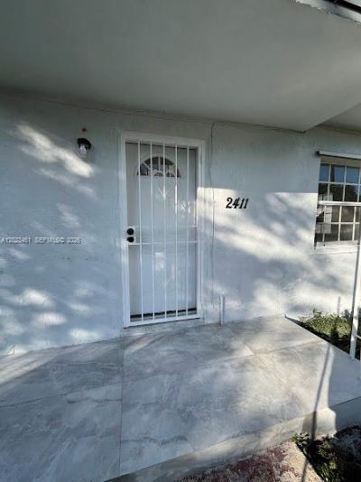 2411 NW 65th St, Miami, FL 33147 Photo
