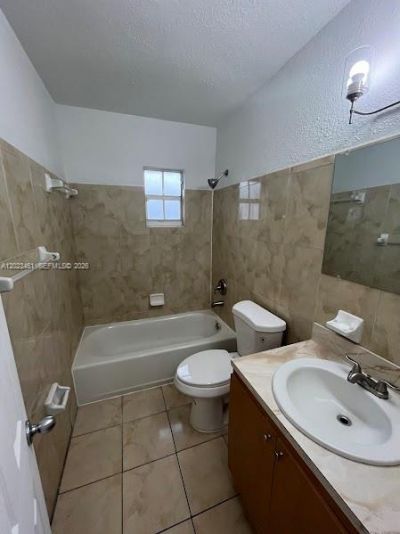 2411 NW 65th St, Miami, FL 33147 Photo