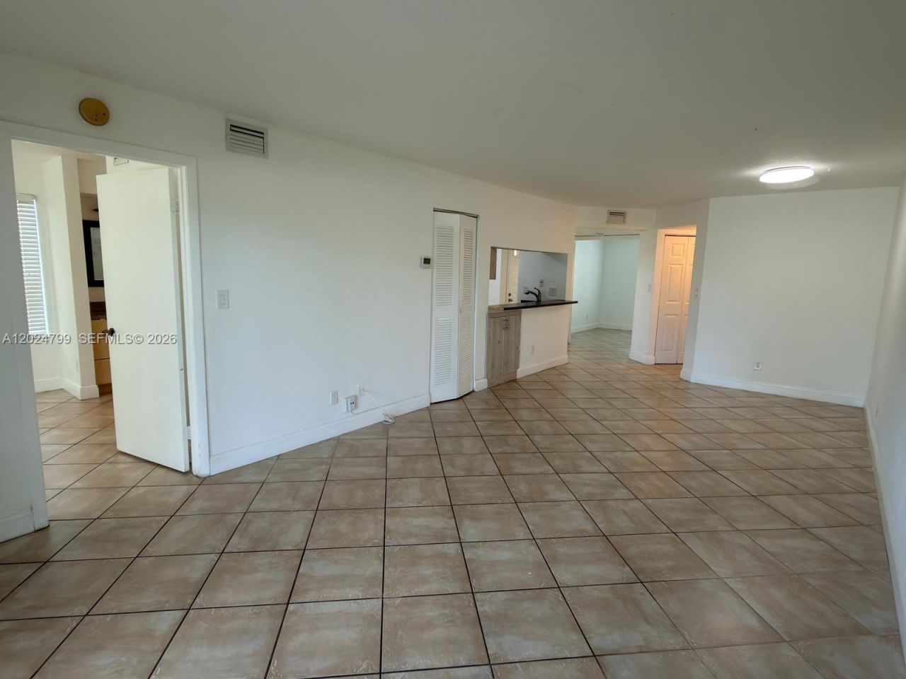 1025 Coral Club Dr, Unit 1025, Coral Springs, FL 33071 Photo