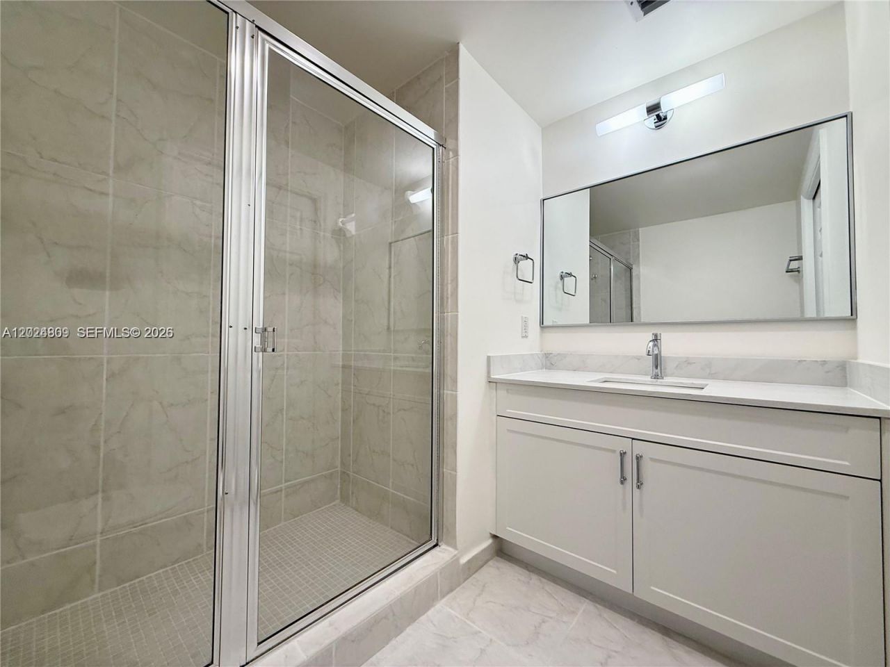 6851 SW 44th St, Unit 207, Miami, FL 33155 Photo
