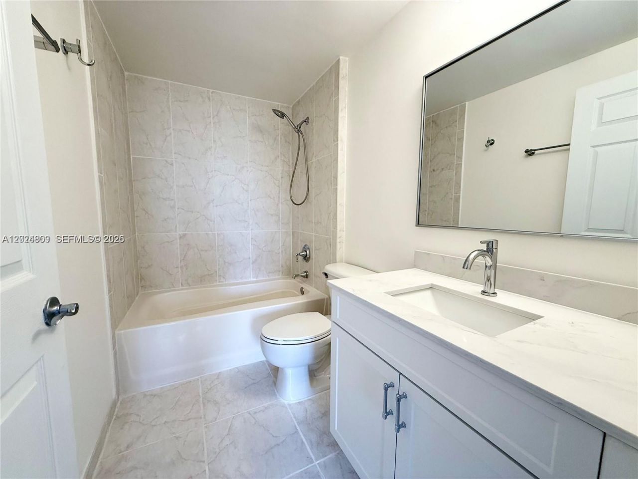 6851 SW 44th St, Unit 207, Miami, FL 33155 Photo