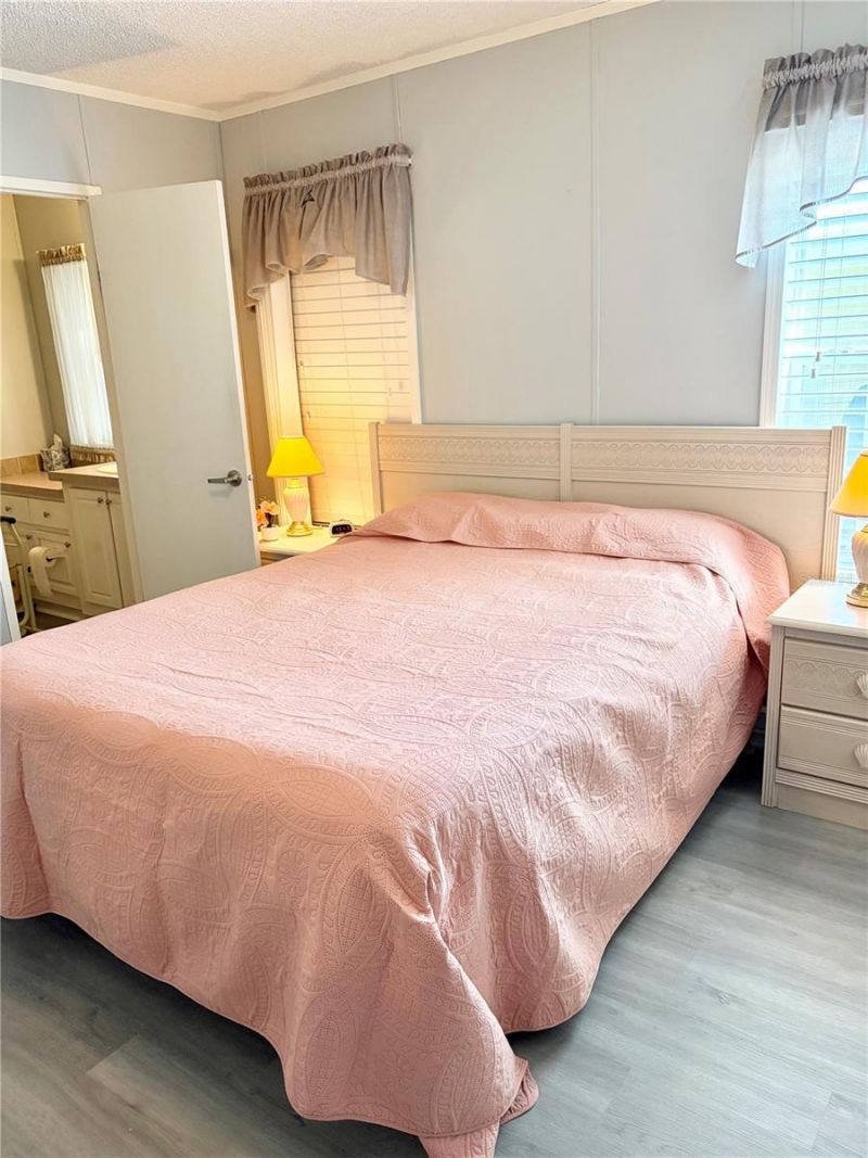 4300 Riverside Drive , Unit 109, Punta Gorda, FL 33982 Photo