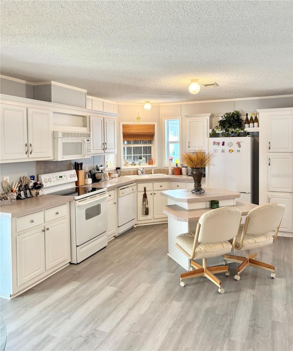 4300 Riverside Drive , Unit 109, Punta Gorda, FL 33982 Photo