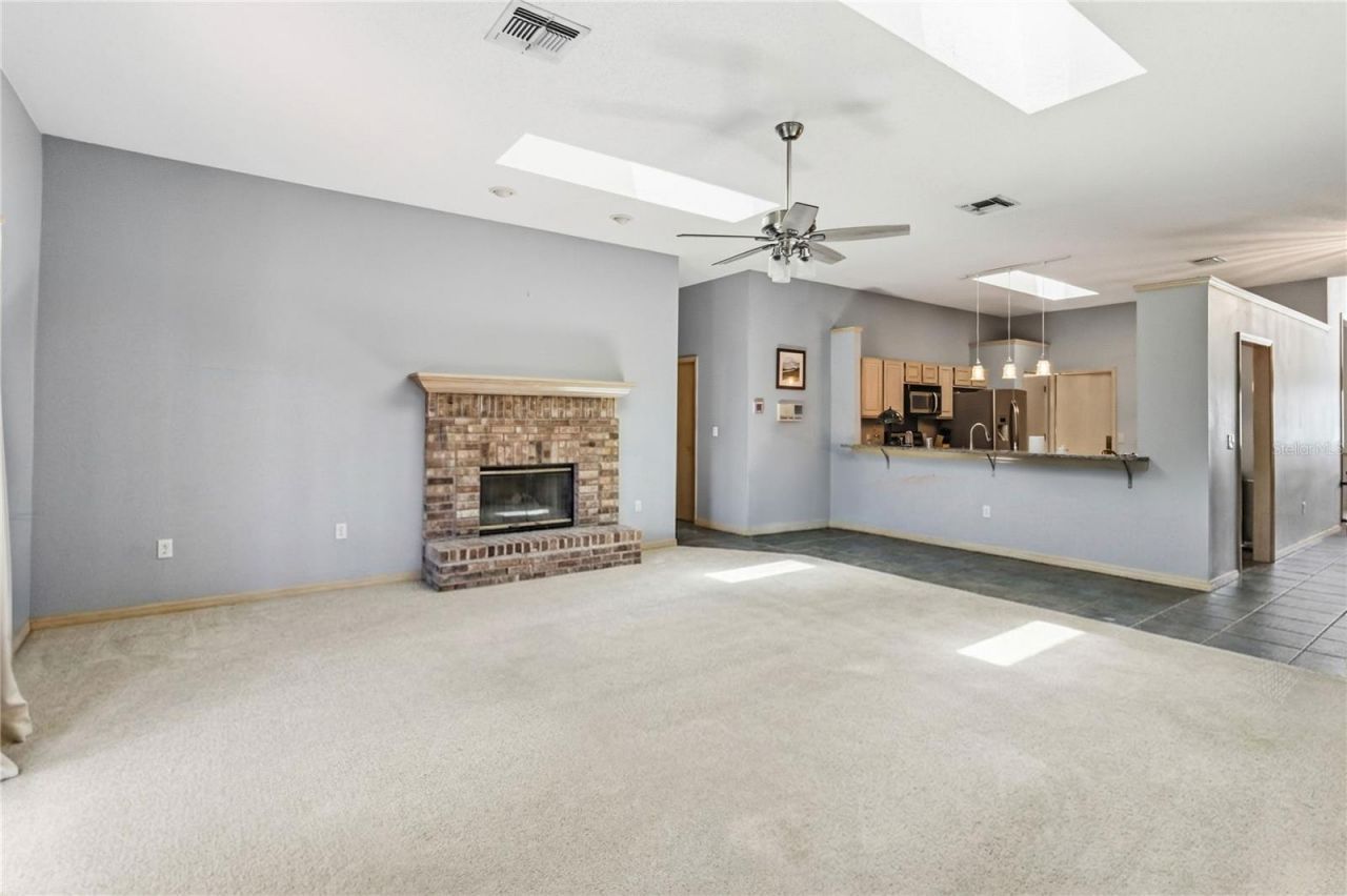 636 Adriane Park Circle, Kissimmee, FL 34744 Photo