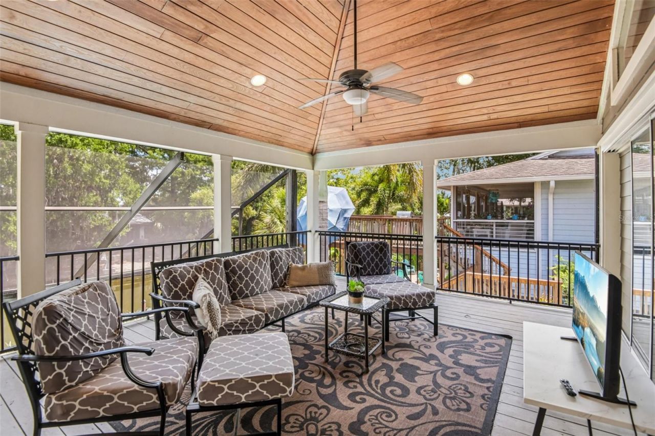 3157 N Canal Drive, Palm Harbor, FL 34684 Photo
