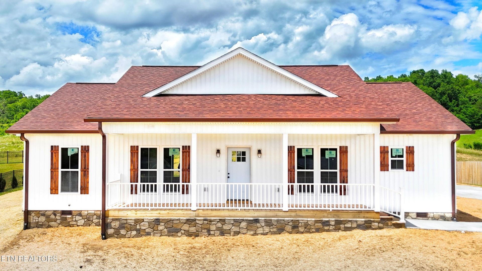 212 Splendor Way, Parrottsville, TN 37843 Main Photo