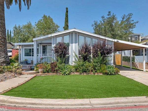 24425 Woolsey Canyon Road, Unit 42, West Hills, CA 91304