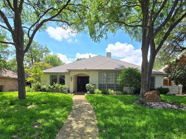 6524 Garlinghouse Lane, Dallas, TX 75252