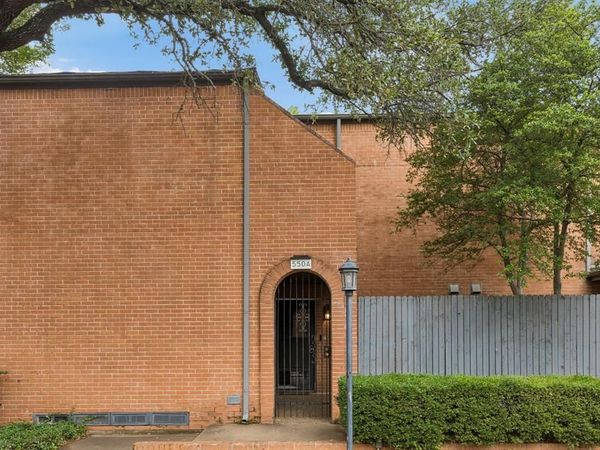 550 E Avenue J, Unit A, Grand Prairie, TX 75050