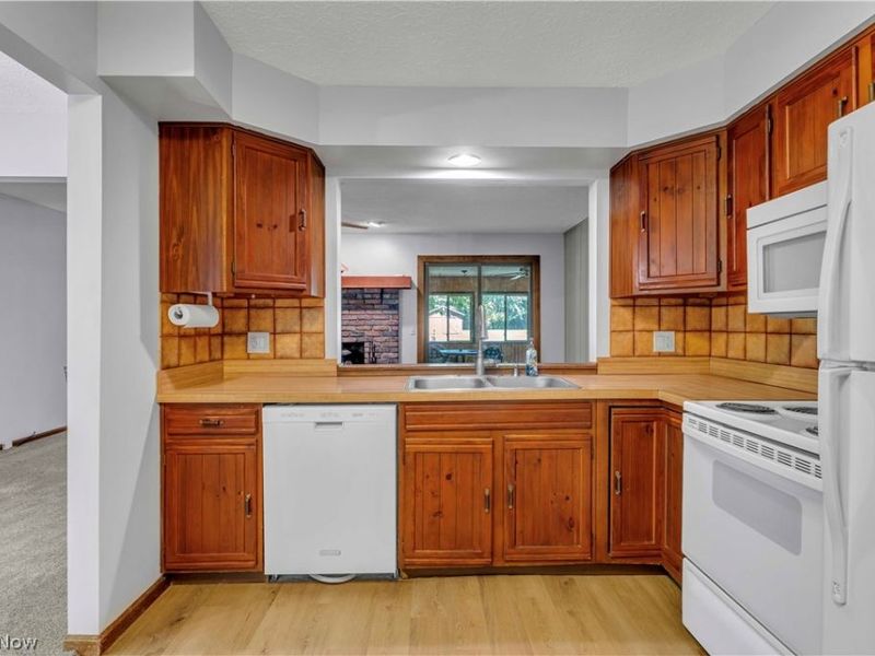 6635 Taylor Road, Painesville, OH 44077 Photo 17