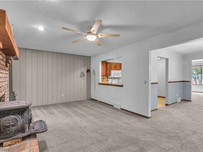 6635 Taylor Road, Painesville, OH 44077 Photo 24