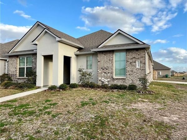 7535 1ST LAKE Drive, Slidell, LA 70461