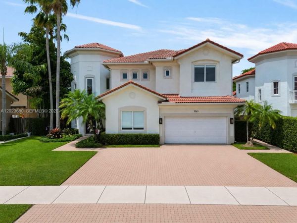 11163 NW 71st Ter , Doral, FL 33178