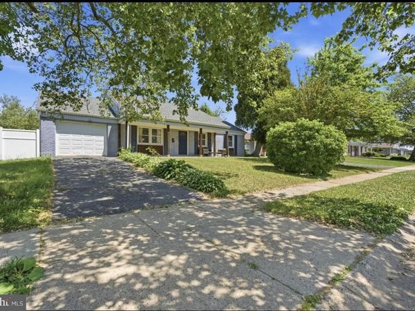 19 EARNSHAW LANE , WILLINGBORO, NJ 08046