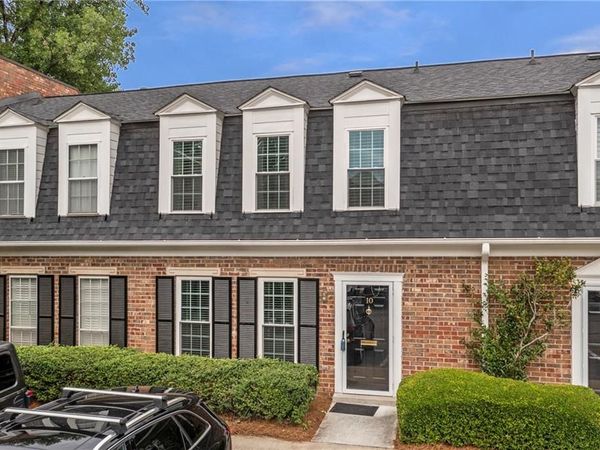 10 Market Square Place NW, Atlanta, GA 30318