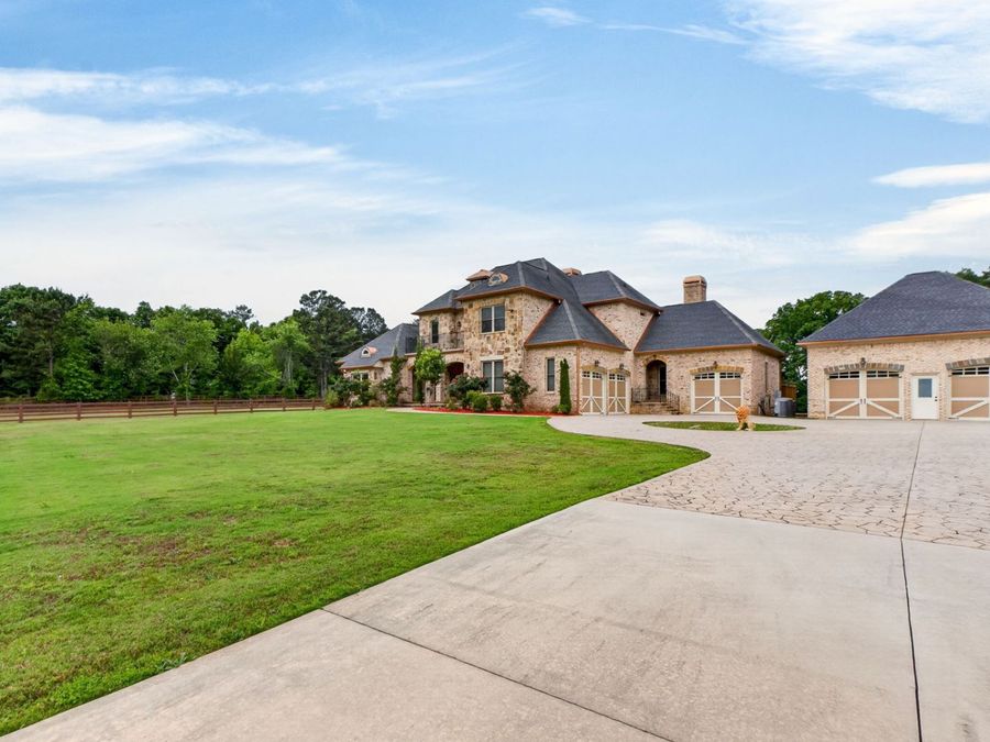 Property Image 61