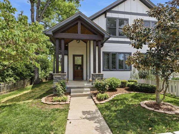 2210 Grantland Ave , Nashville, TN 37204