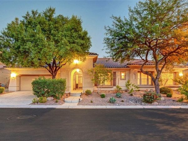212 Villa Borghese Street , Las Vegas, NV 89138