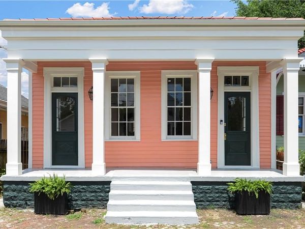 617 8TH Street , New Orleans, LA 70115