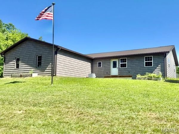 57898 Flint Hill Road, New London, MO 63459