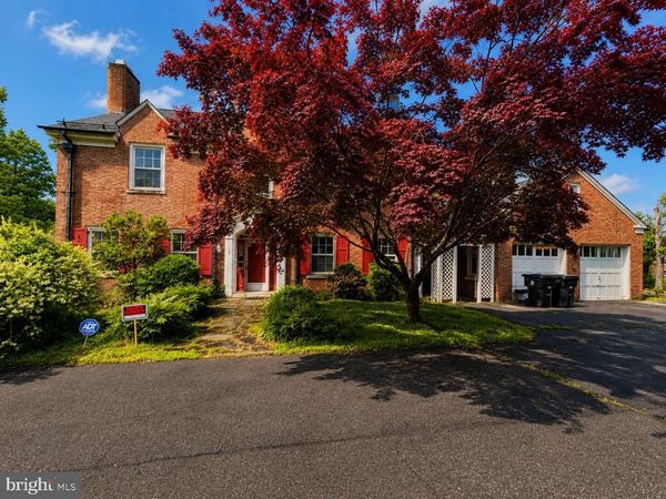 2316 MIDLAND ROAD, HARRISBURG, PA 17104