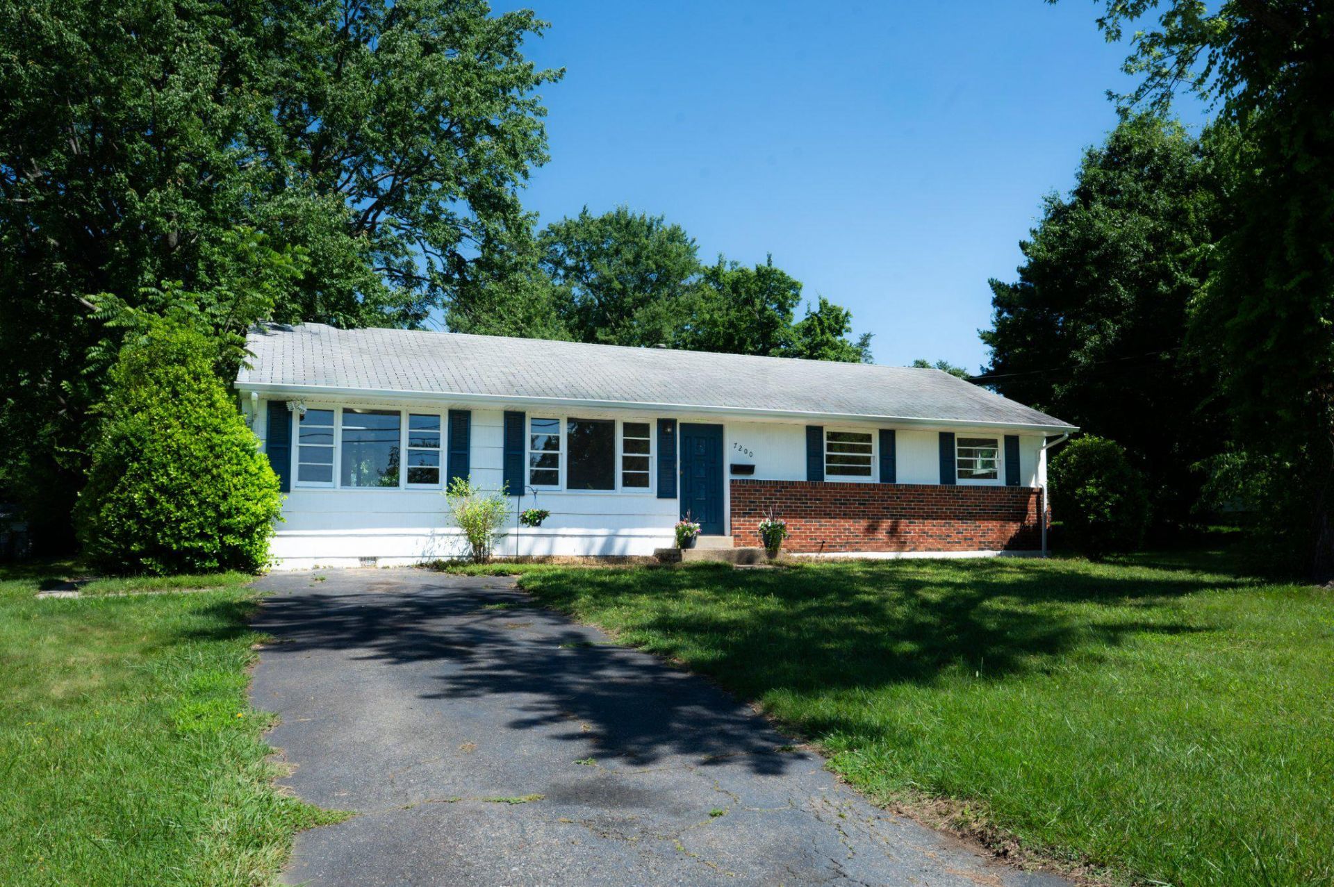 7200 Vellex Lane, Annandale, VA 22003 Main Photo