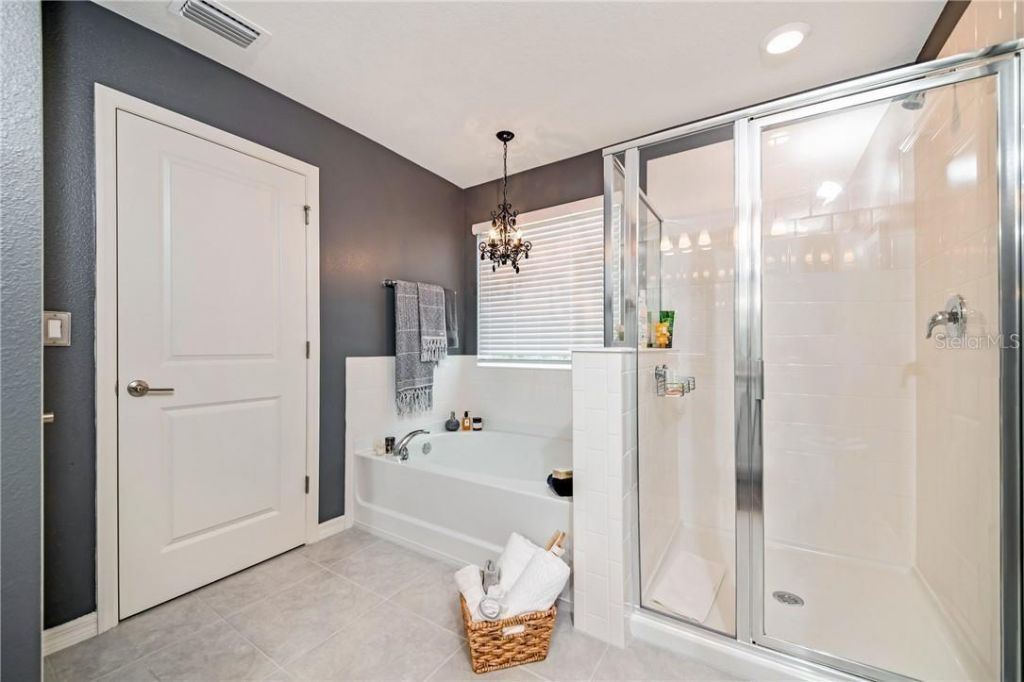 8019 Artisan Circle, Seminole, FL 33777 Photo