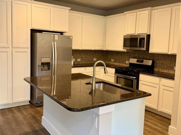 7403 Pantherpaw ST , Austin, TX 78757