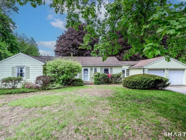 34 Valerie, Danbury, CT 06811