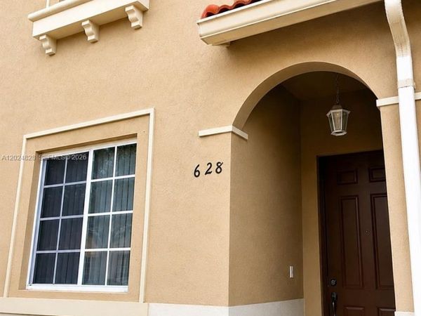 21207 NW 14th Pl , Unit 6-28, Miami Gardens, FL 33169