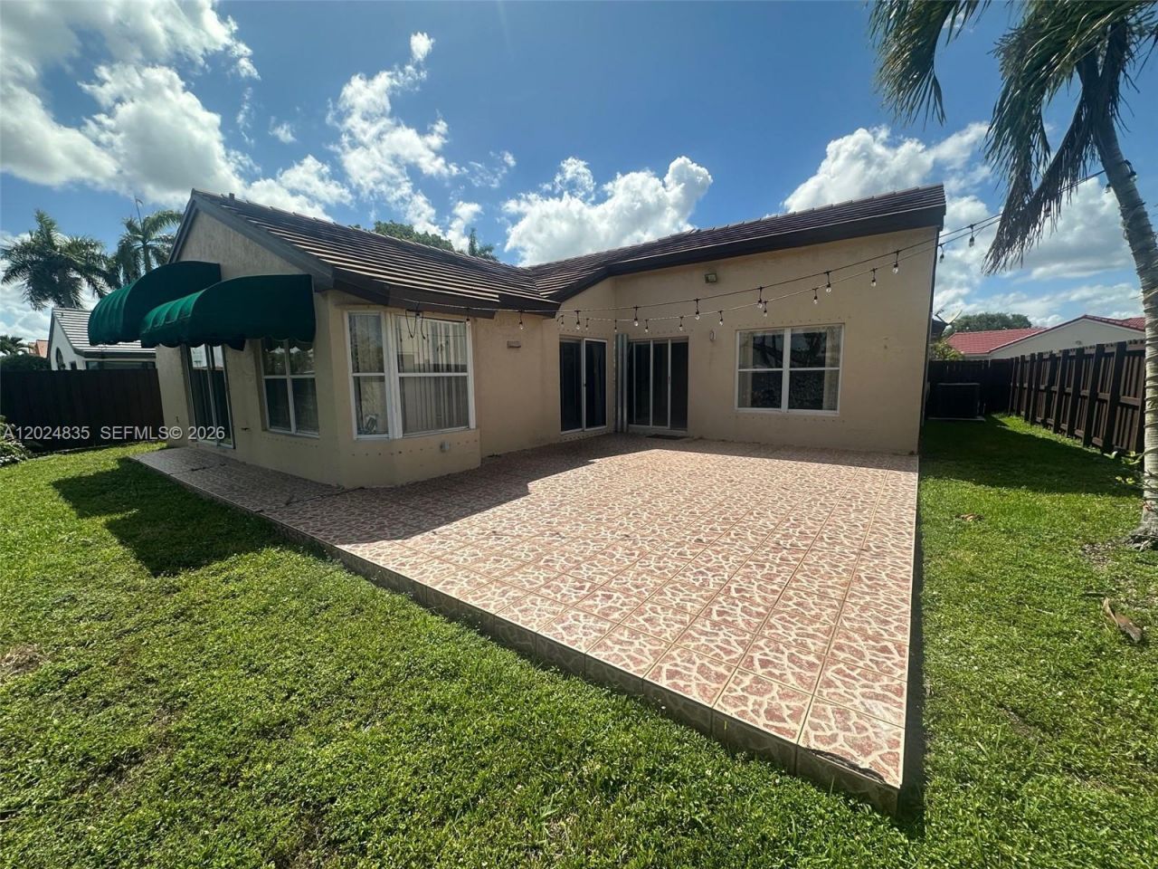 16280 SW 77th Ter, Miami, FL 33193 Photo