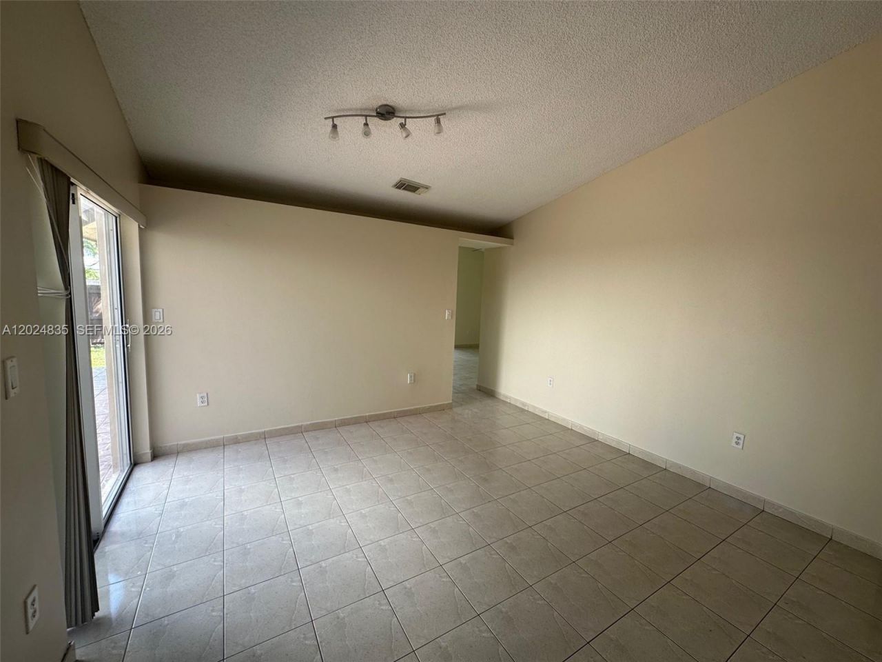 16280 SW 77th Ter, Miami, FL 33193 Photo