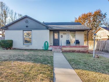 3216 Meadowbrook Drive, Fort Worth, TX 76103