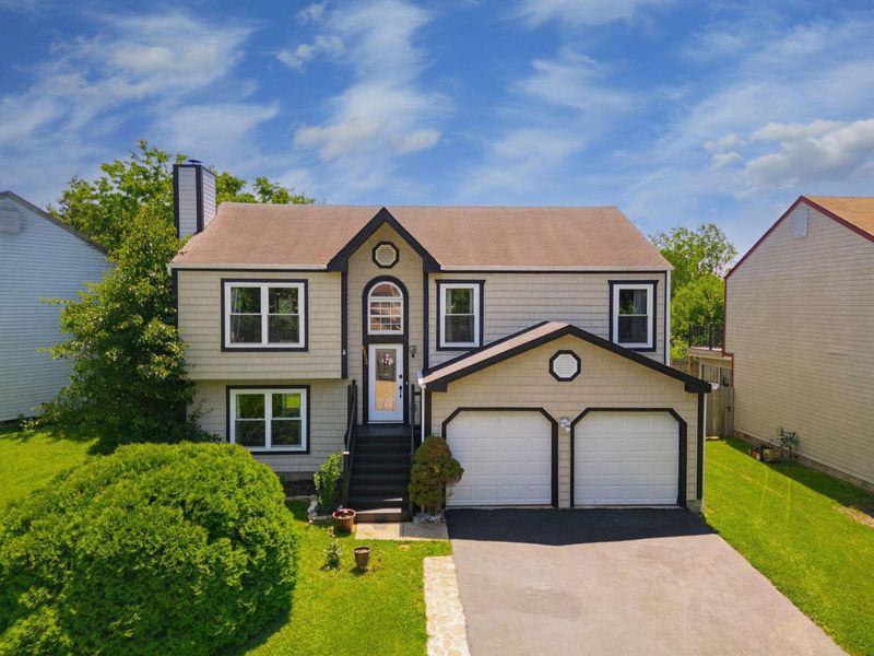 6223 Northbend Drive, Canal Winchester, OH 43110 Photo 2