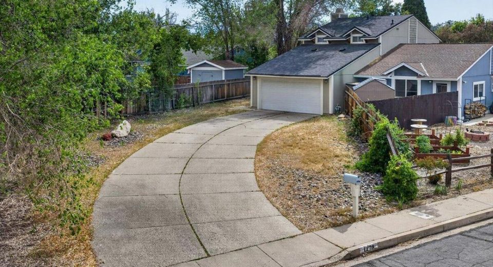 1279 Junction Drive, Sparks, NV 89434 Photo