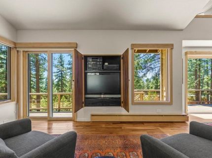 377 First Green Drive, Incline Village, NV 89451 Photo