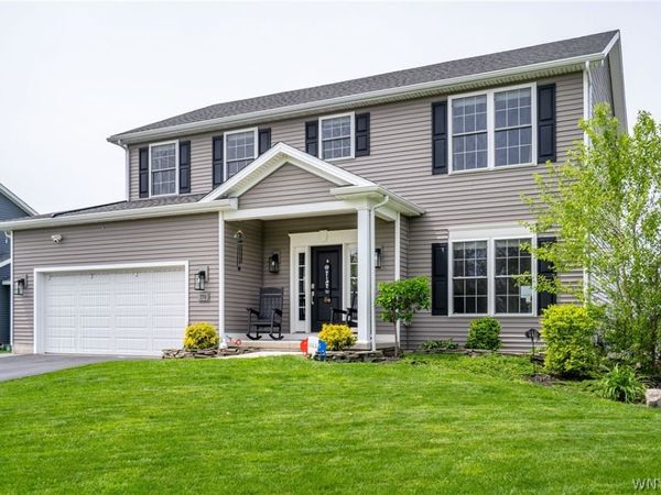 550 Pavement Road , Lancaster, NY 14086