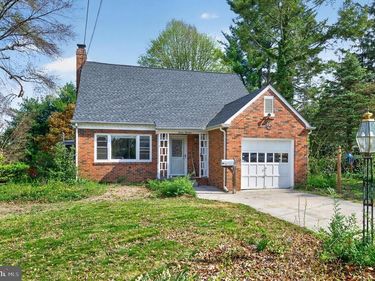 714 CHESTNUT AVENUE, LAUREL SPRINGS, NJ 08021